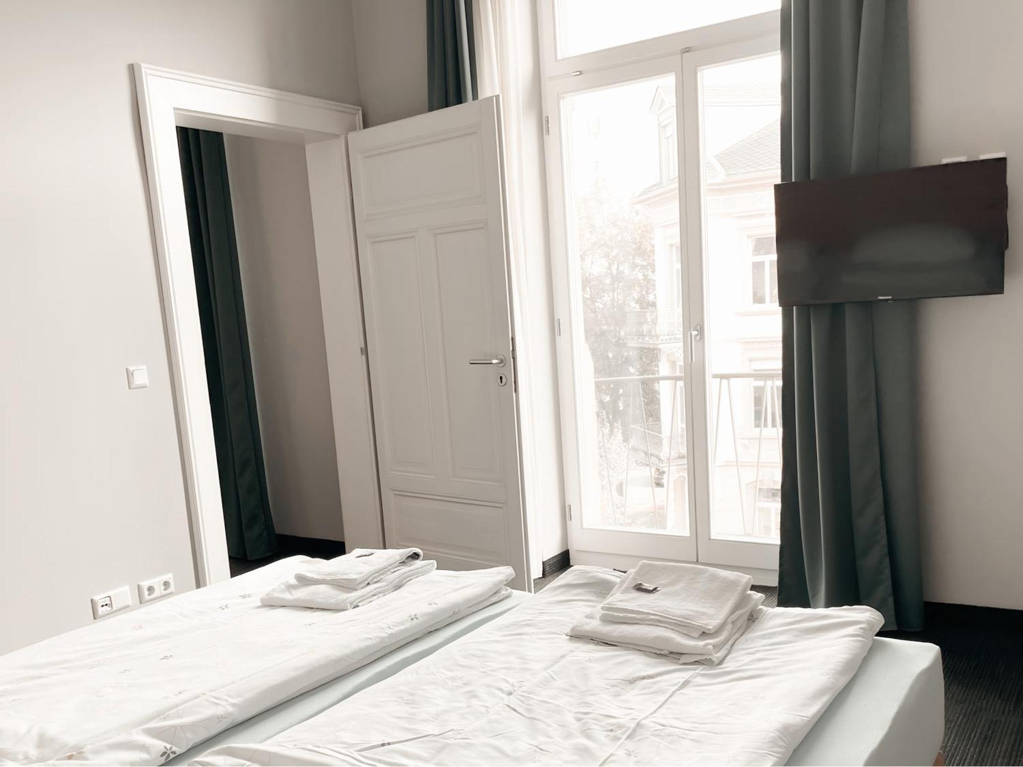 Hotel Garni Gaestehaus Der Kerckhoff-Klinik 巴特瑙海姆 外观 照片