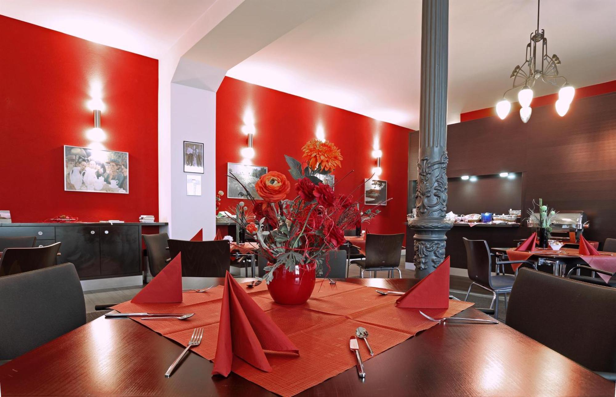 Hotel Garni Gaestehaus Der Kerckhoff-Klinik 巴特瑙海姆 外观 照片